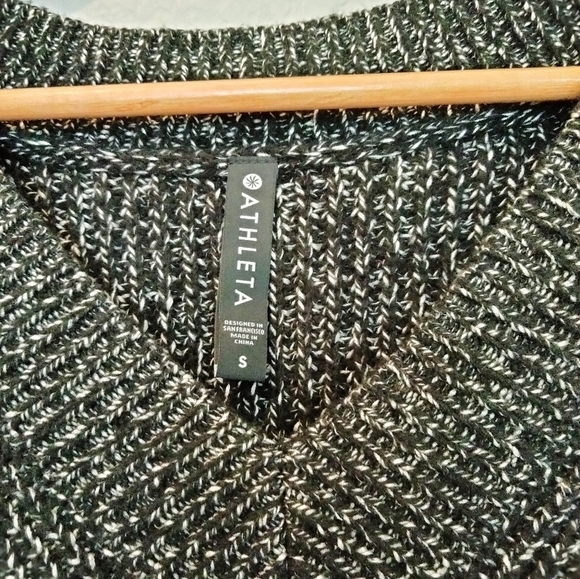 Athleta V-neck Lace up Sweater - Picture 4 of 5